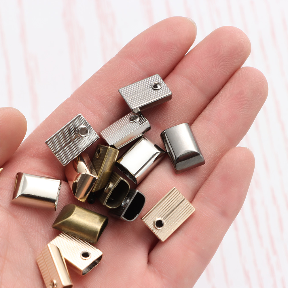 Металлическая заглушка на молн – обзор и цена Furniture Hardware Connectors